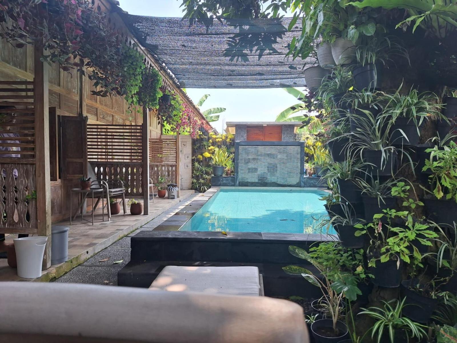 Oma Joglo Jimbaran Hotel Exterior photo